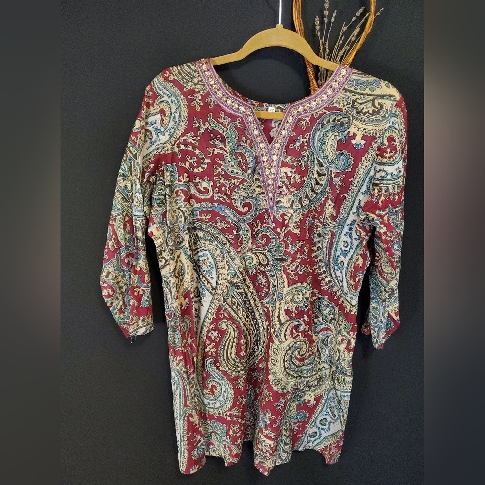 Magenta Beaded Paisley Print Tunic